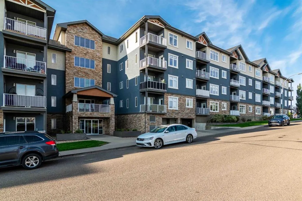 19 Terrace View NE, #401