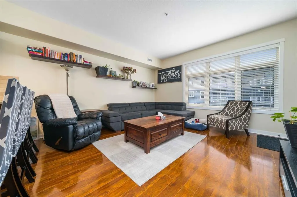 19 Terrace View NE, #401