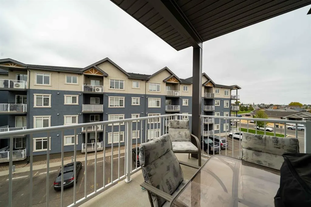 19 Terrace View NE, #401