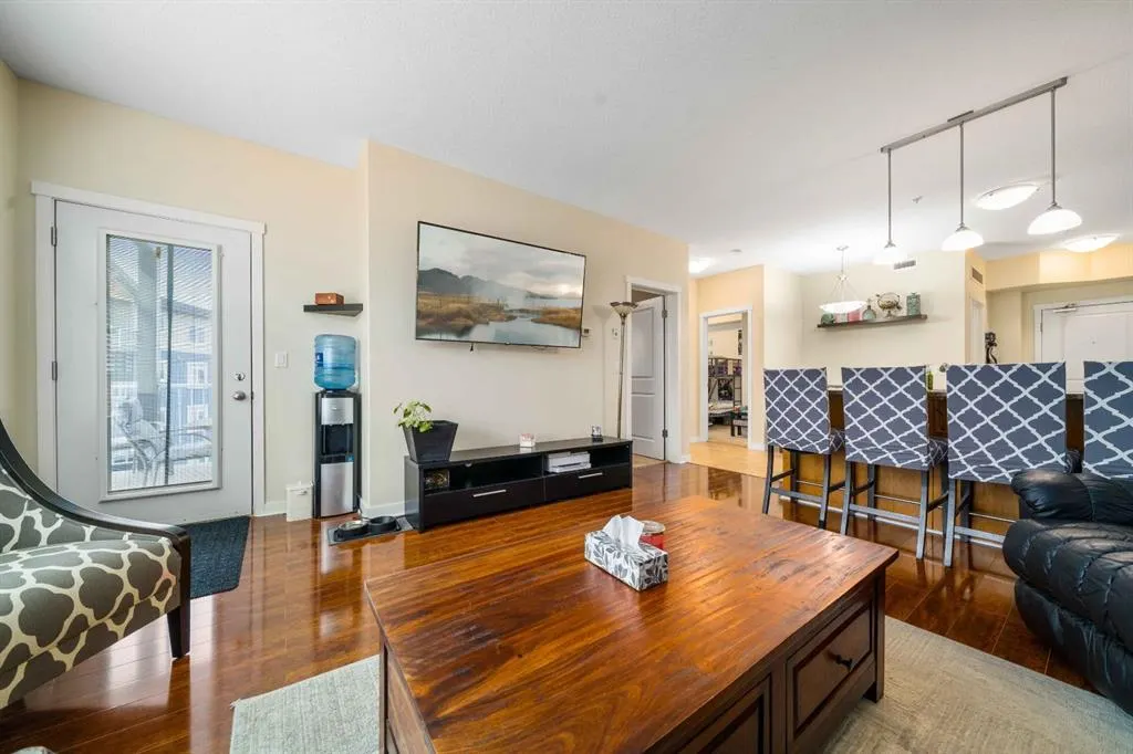 19 Terrace View NE, #401