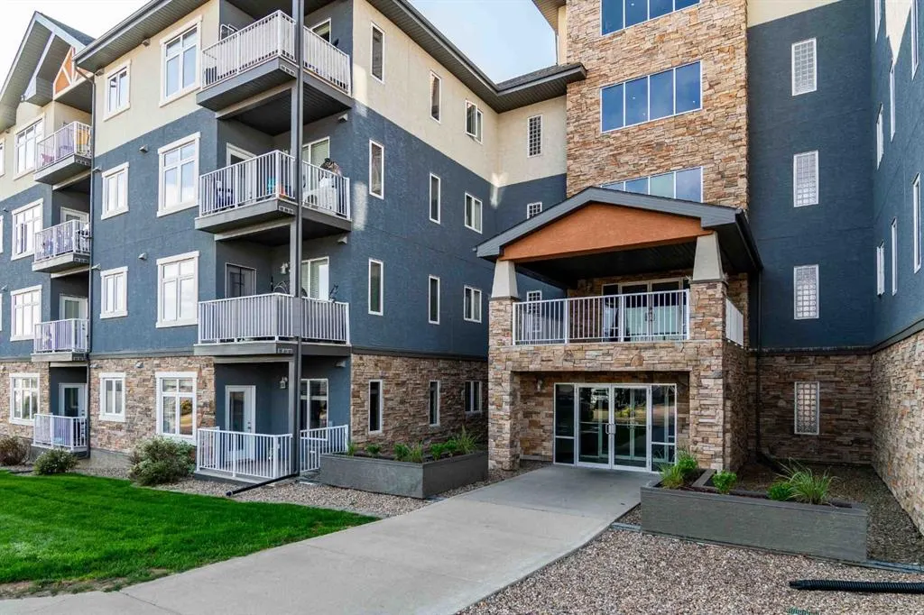 19 Terrace View NE, #401