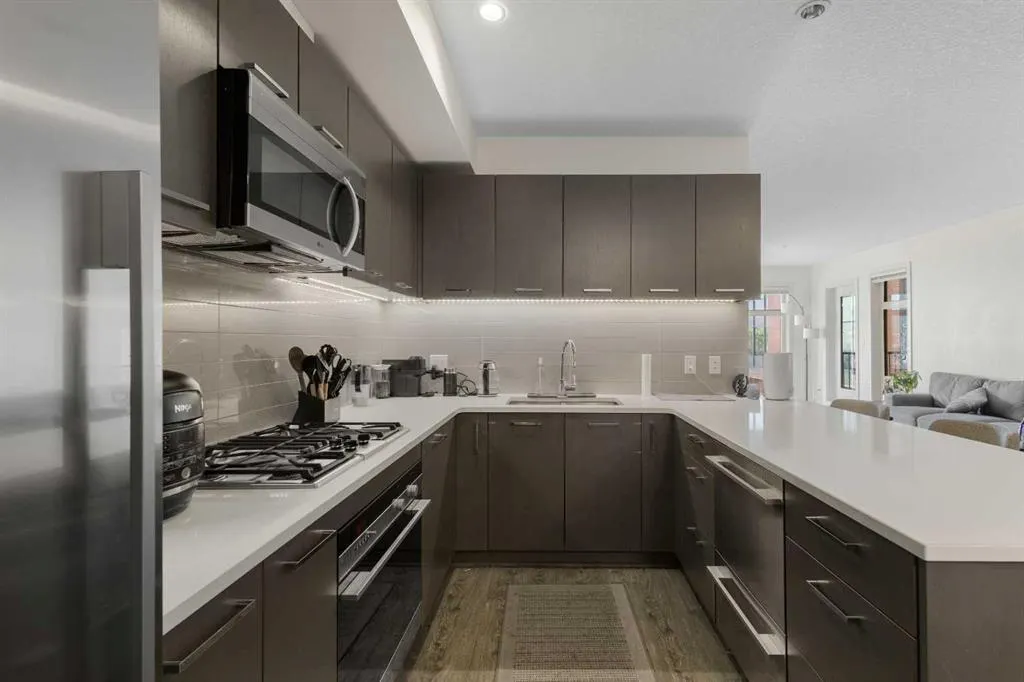 323 20 Avenue SW, #314
