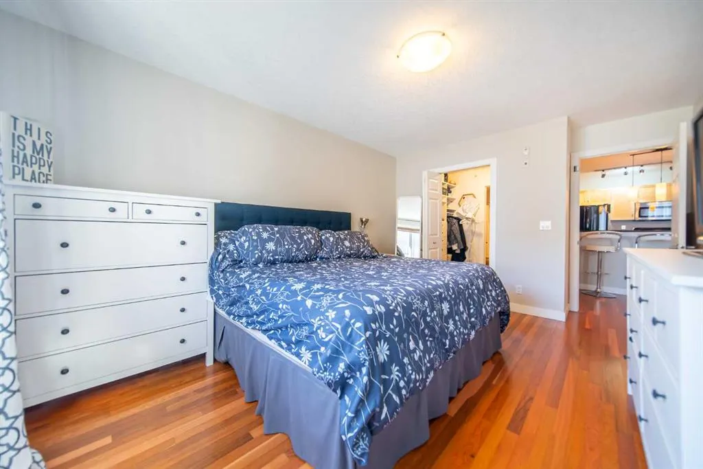 2440 34 Avenue SW, #304