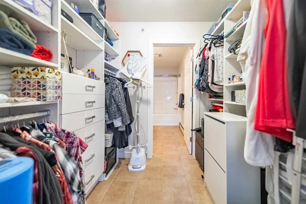 2440 34 Avenue SW, #304