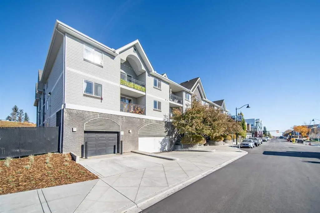2440 34 Avenue SW, #304