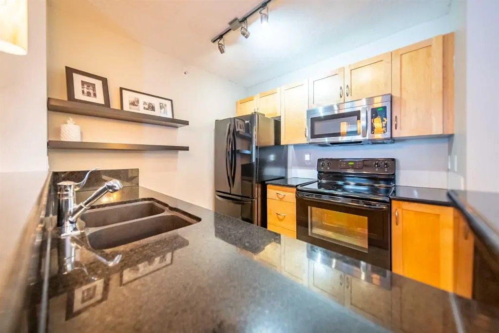 2440 34 Avenue SW, #304