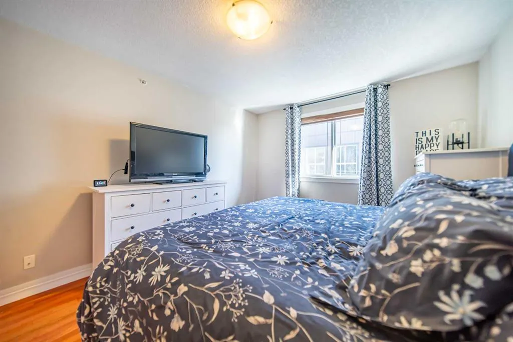 2440 34 Avenue SW, #304