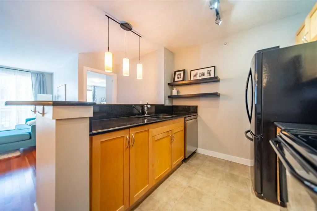 2440 34 Avenue SW, #304