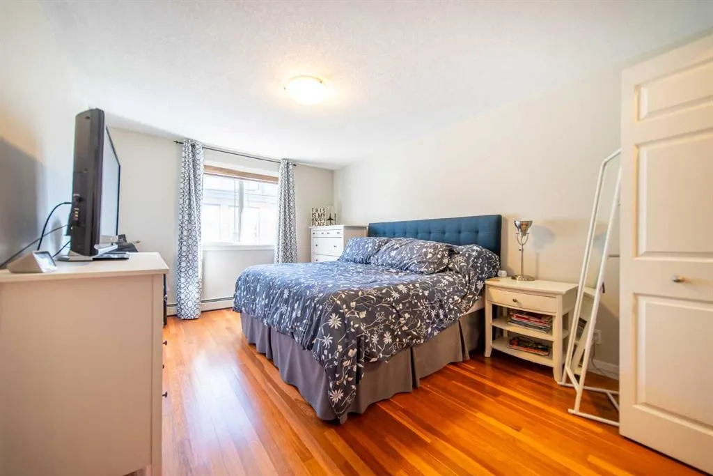 2440 34 Avenue SW, #304