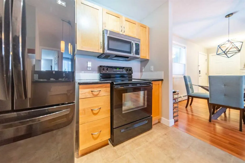2440 34 Avenue SW, #304