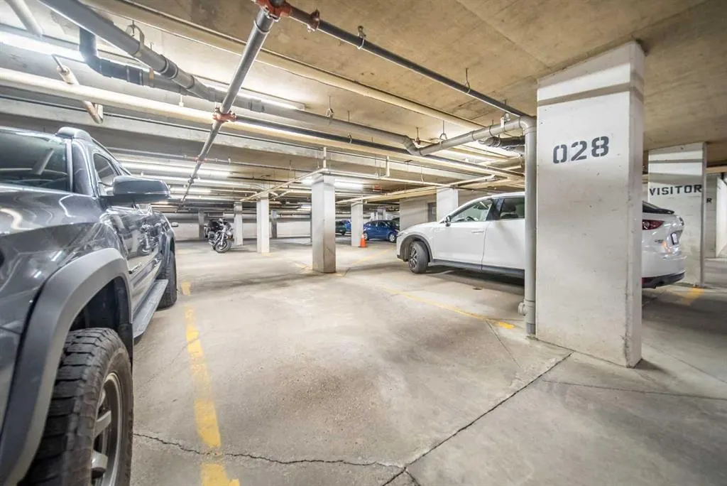 2440 34 Avenue SW, #304