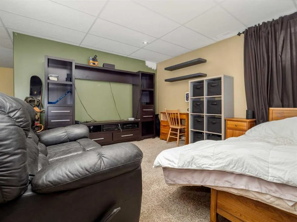 1126 Briar Road