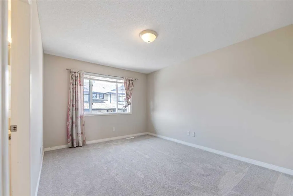 4 Citadel Point NW