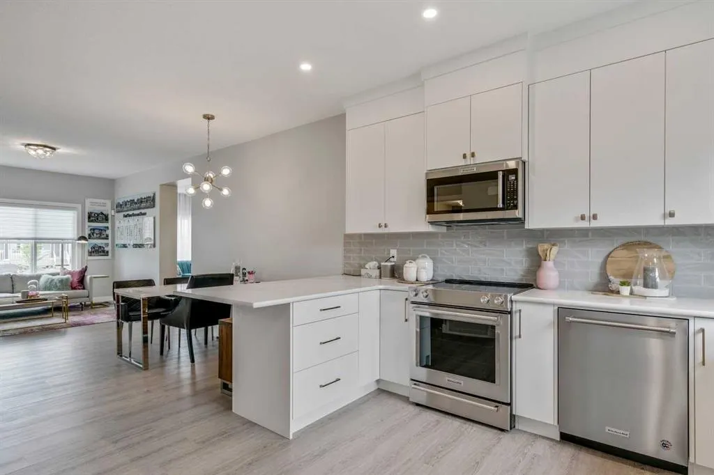 931 Legacy Circle SE