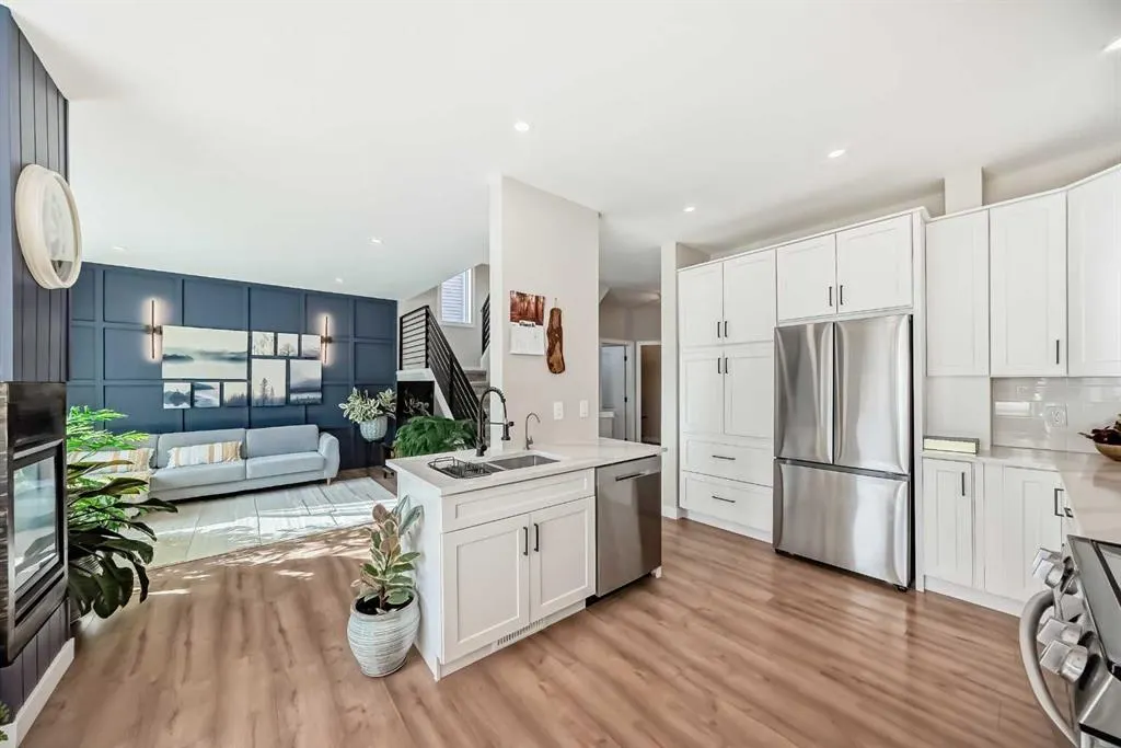 43 Bridlewood Green SW