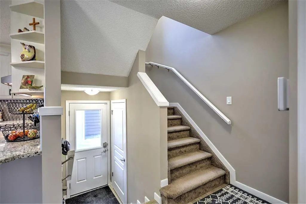 388 Auburn Crest Way SE