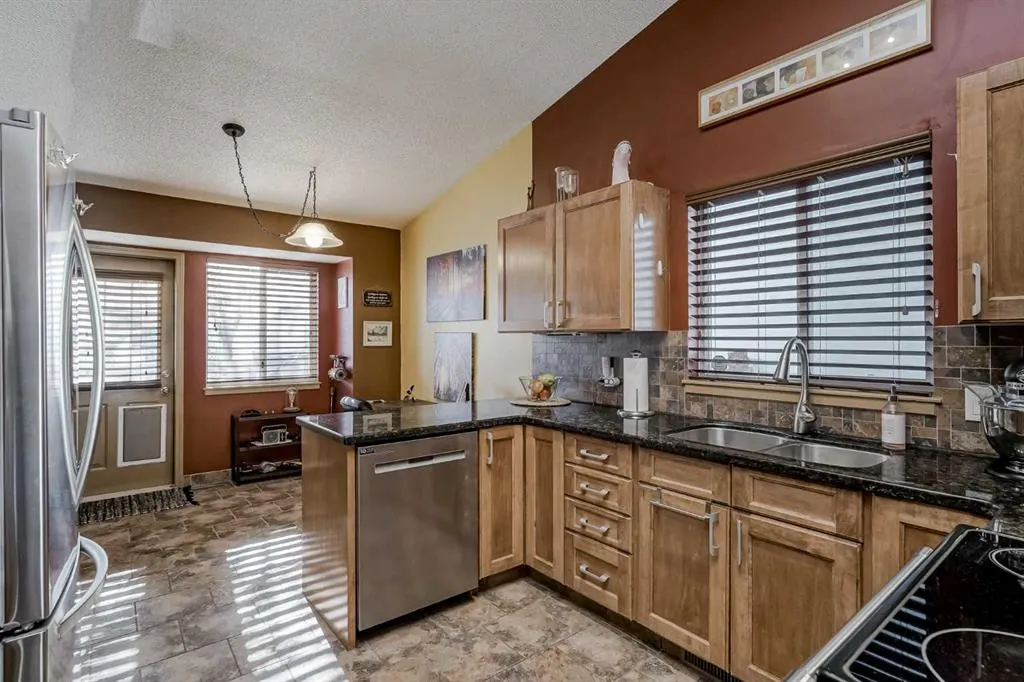 148 Citadel Close NW