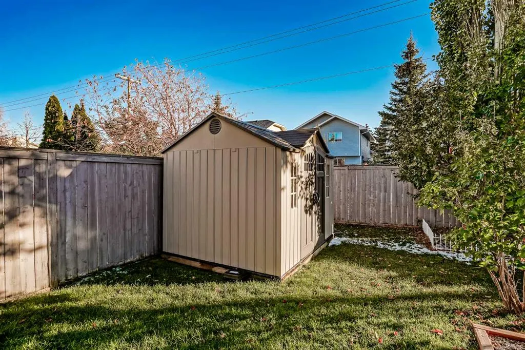 148 Citadel Close NW