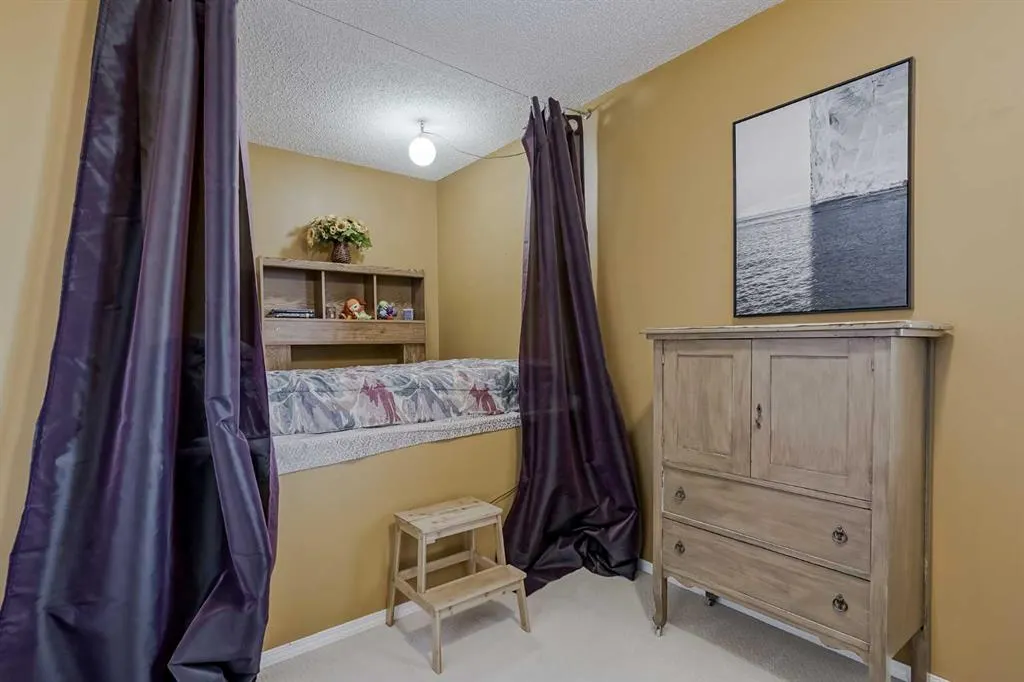 148 Citadel Close NW