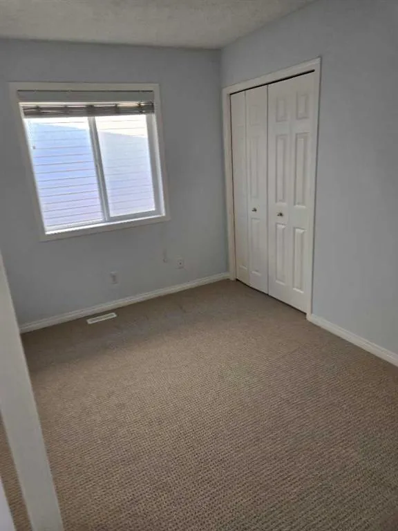 54 Taracove Road NE