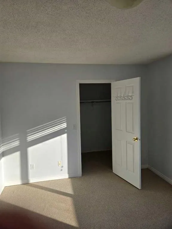 54 Taracove Road NE