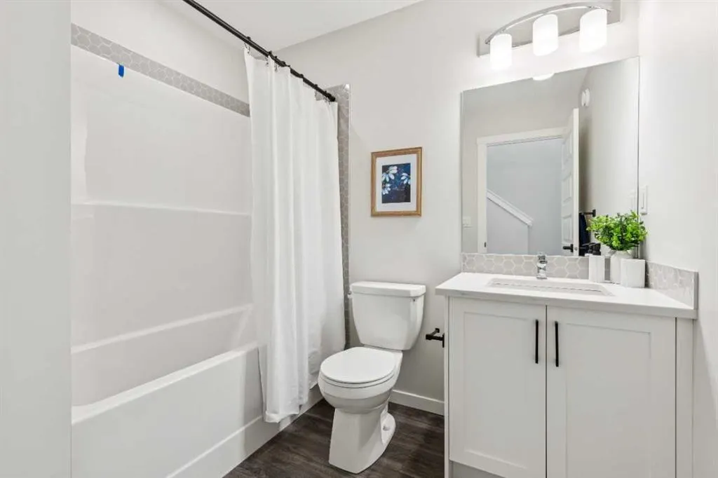 63 Belmont Passage SW, #111