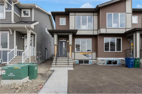 2022 Cobblebrook Crescent SW