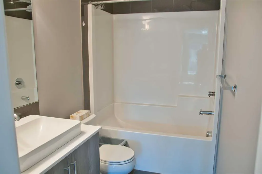 302 Skyview Ranch Drive NE, #5407