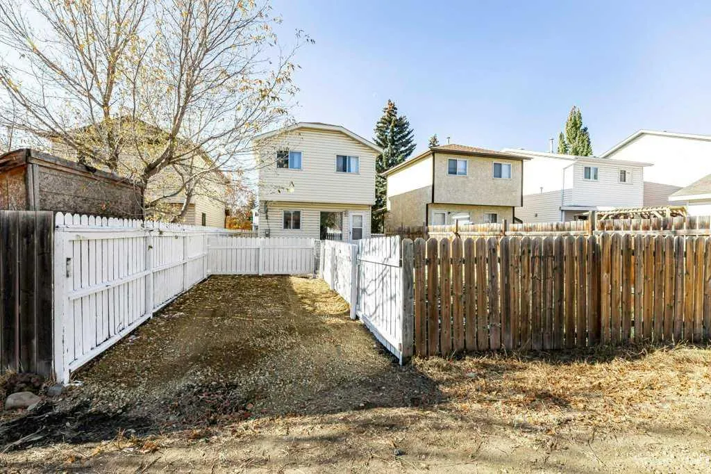 71 Good Crescent