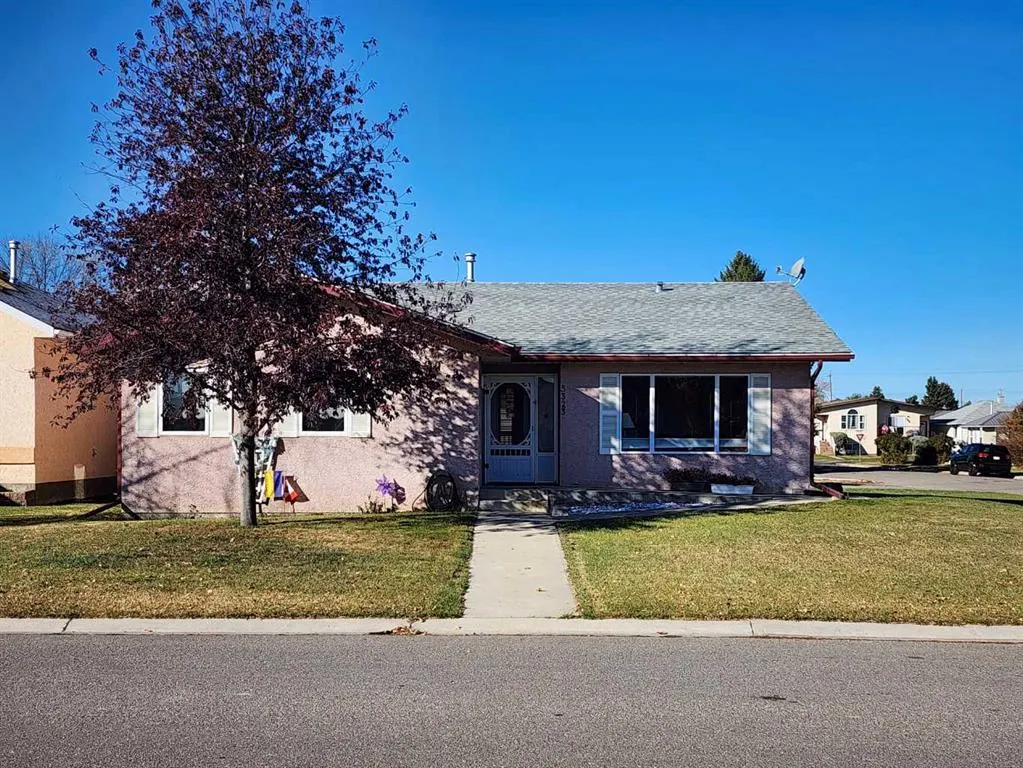 5323 3 Street W