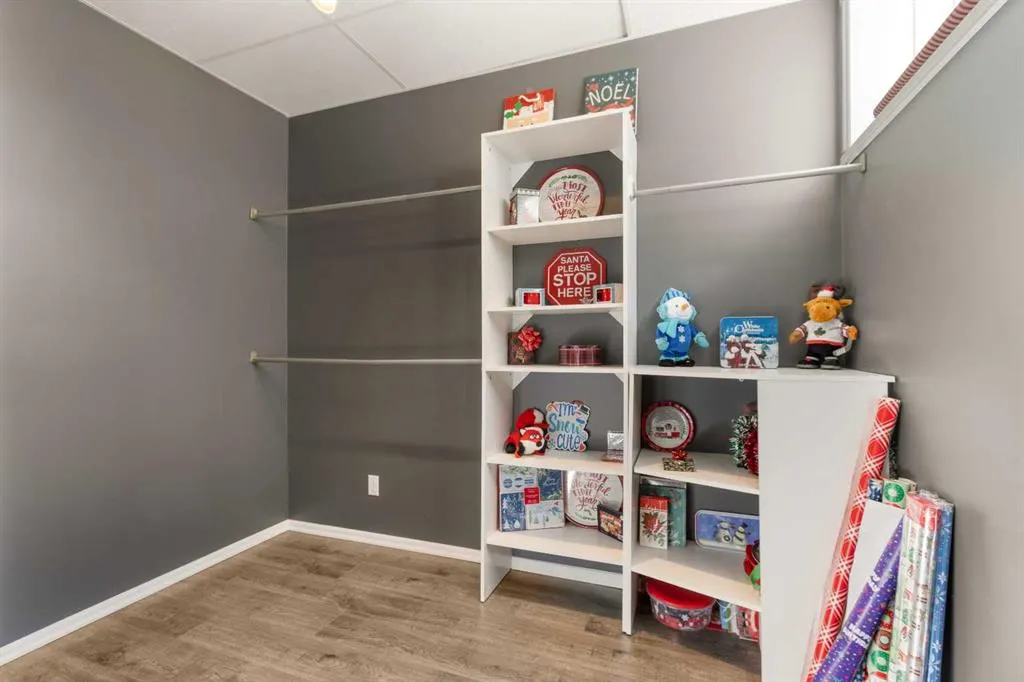 3905 44A Avenue, #3905
