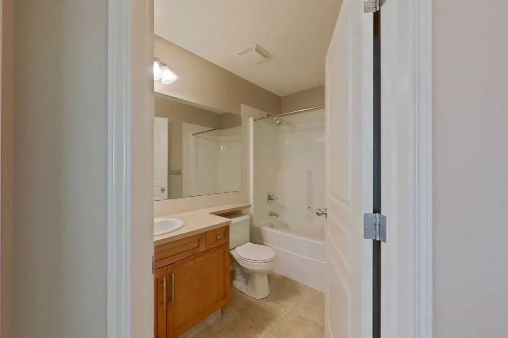 295 Blackfoot Road W, #4