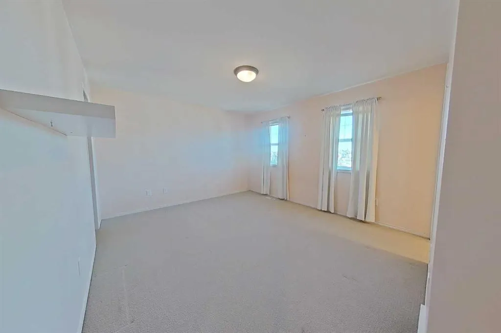 295 Blackfoot Road W, #4