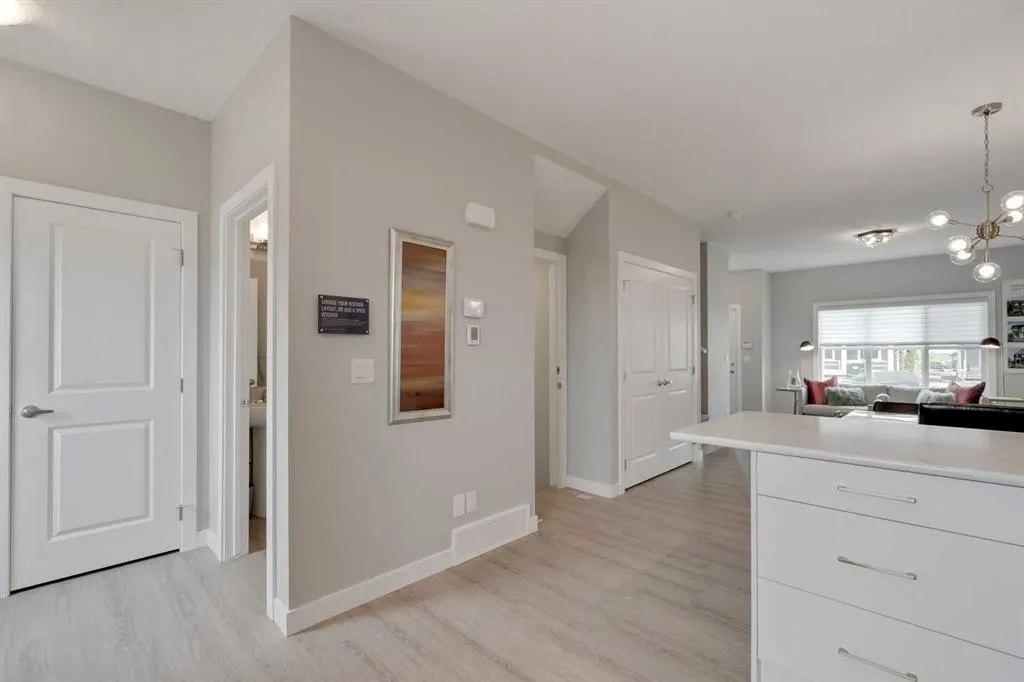943 Legacy Circle SE