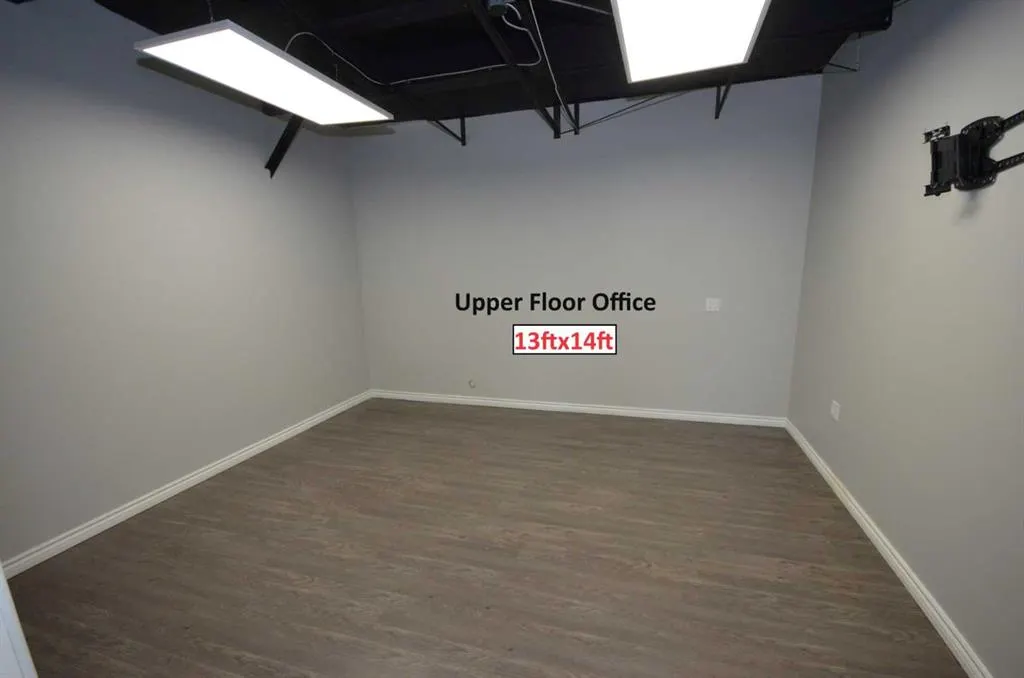 4 Cuendet Industrial Way, #106
