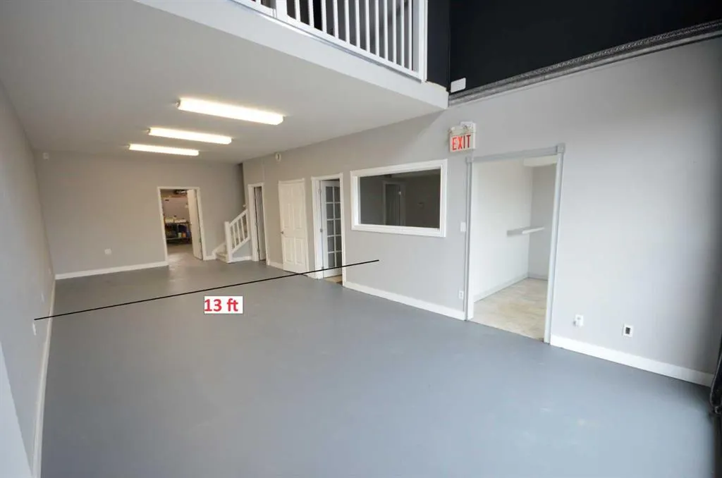 4 Cuendet Industrial Way, #106
