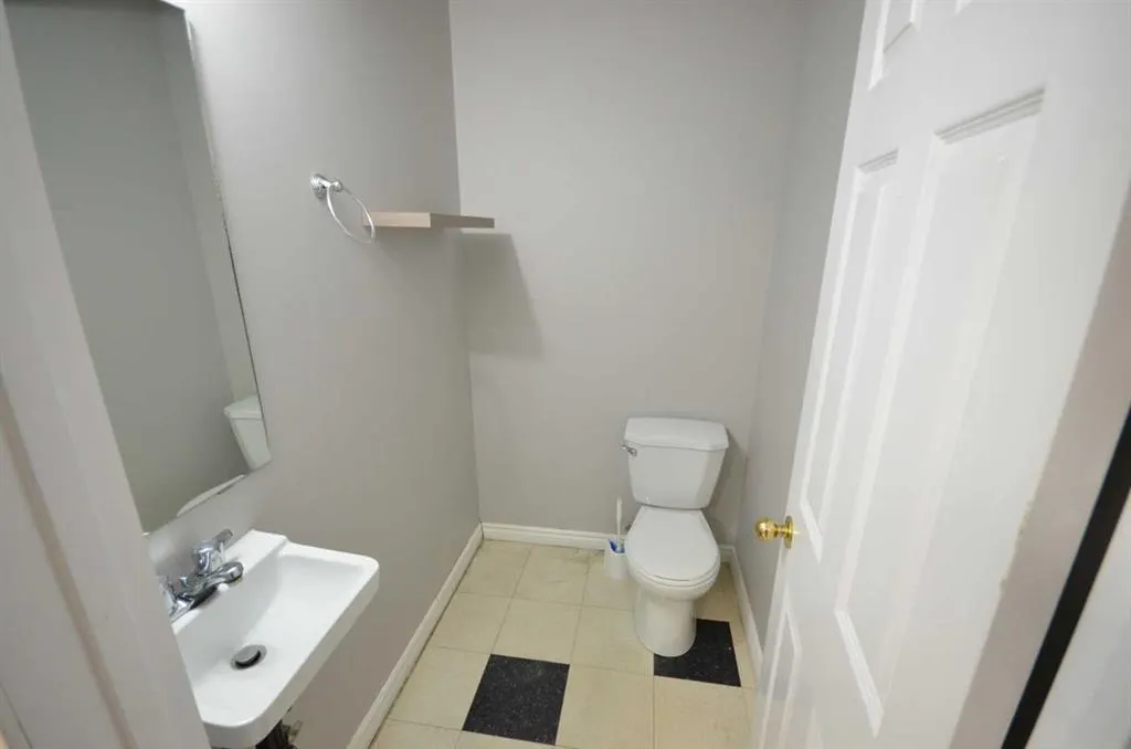4 Cuendet Industrial Way, #106