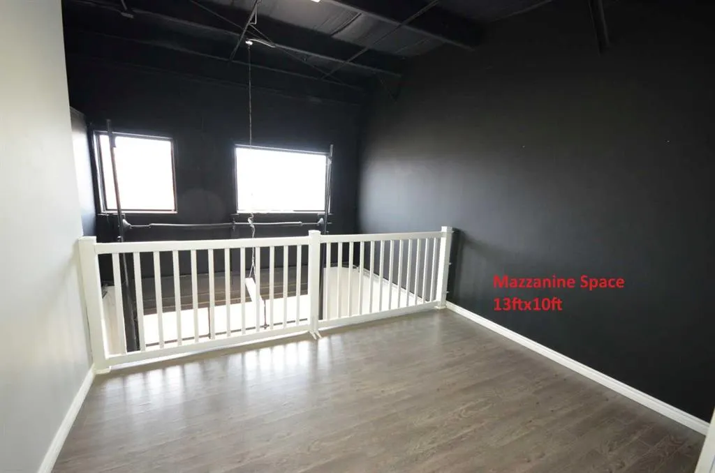 4 Cuendet Industrial Way, #106