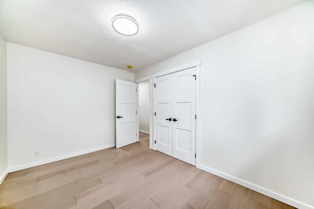 64 Woodstock Road SW