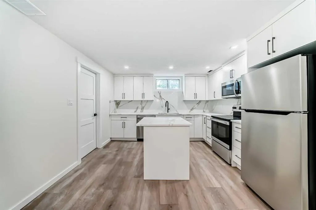 64 Woodstock Road SW