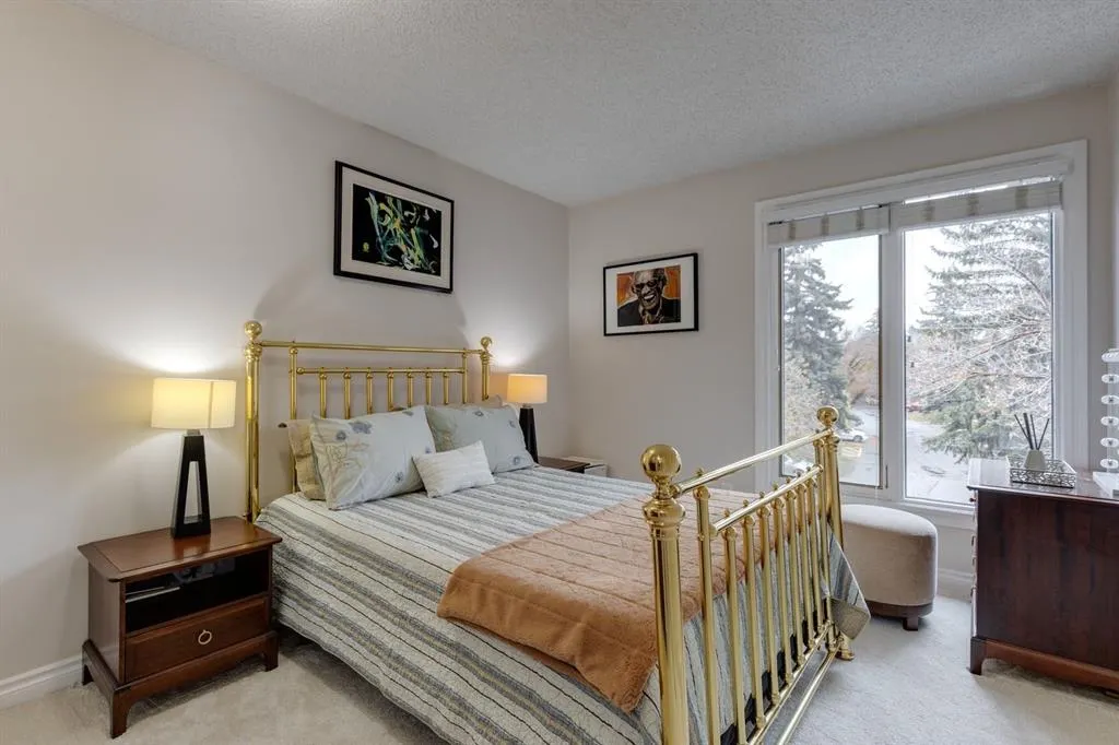 3841 Point Mckay Road NW