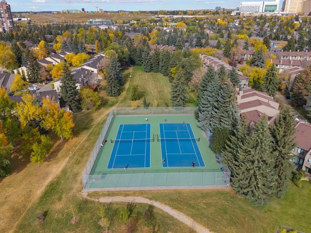 3841 Point Mckay Road NW