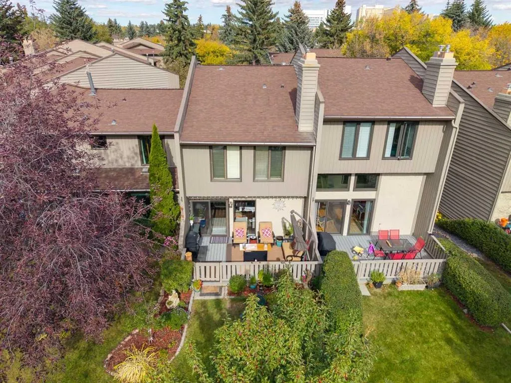 3841 Point Mckay Road NW