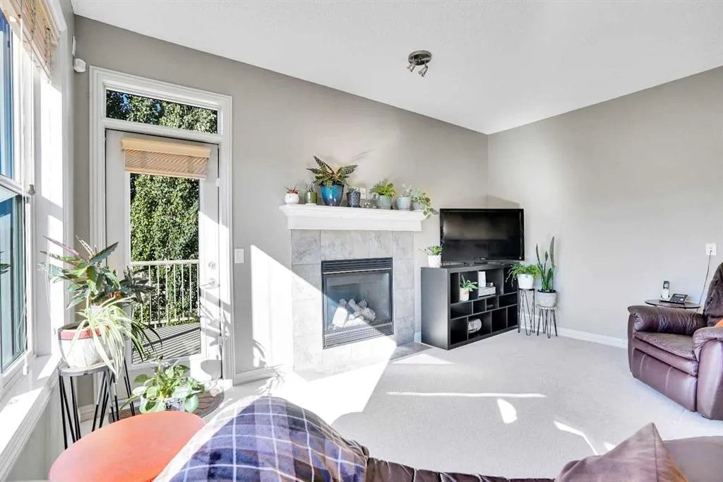 172 Seagreen Way