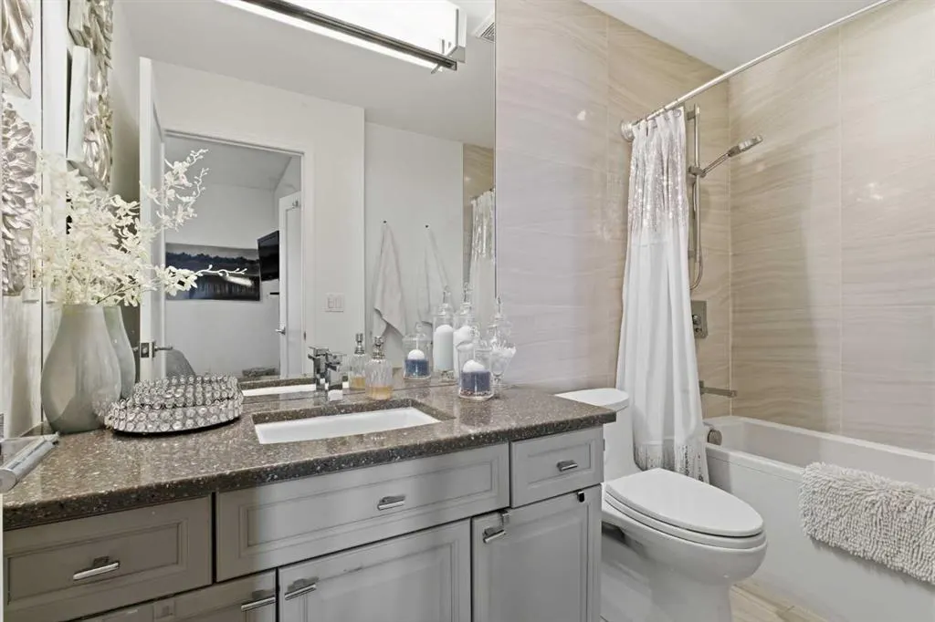 881 15 Avenue SW, #404