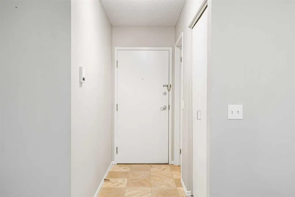 3400 Edenwold Heights NW, #2511