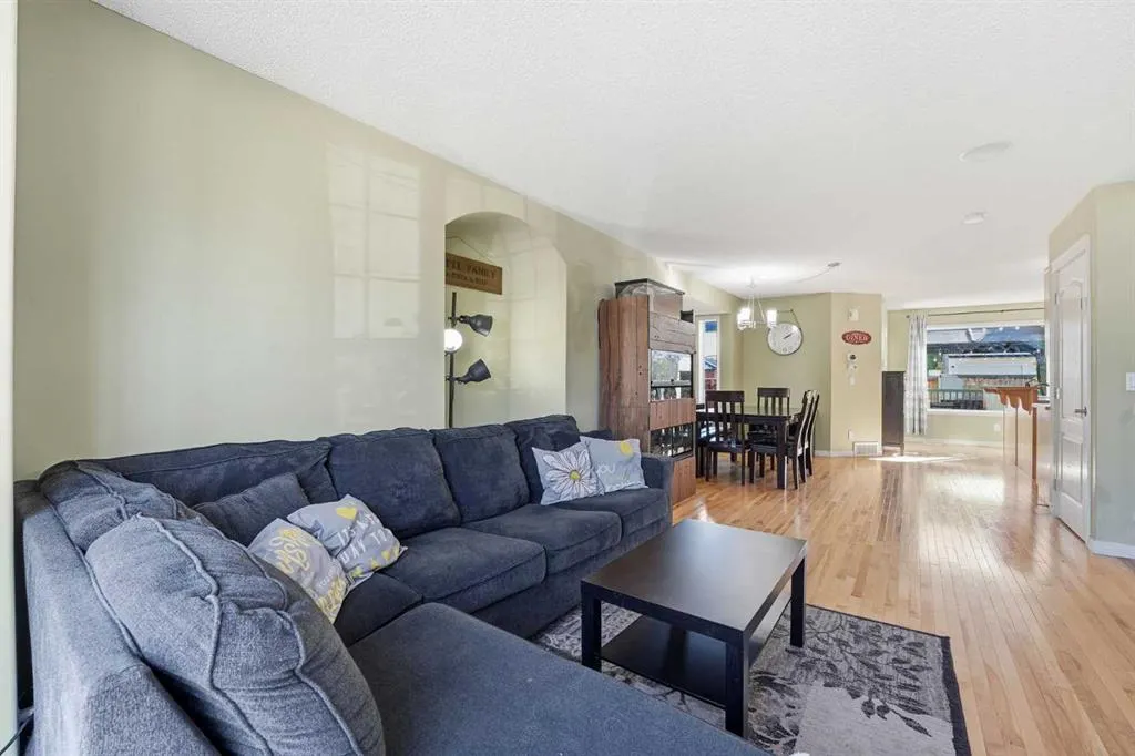 23 Cramond Circle SE