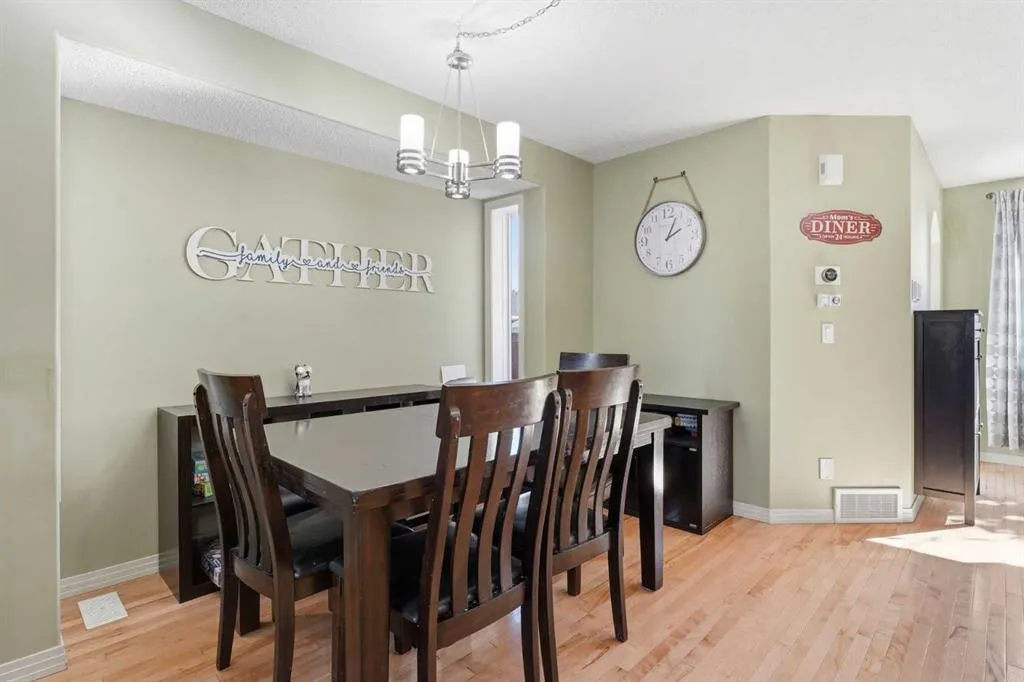 23 Cramond Circle SE