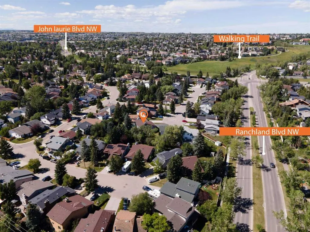 303 Ranchridge Bay NW