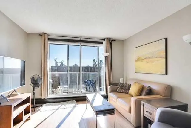 501 57 Avenue SW, #405
